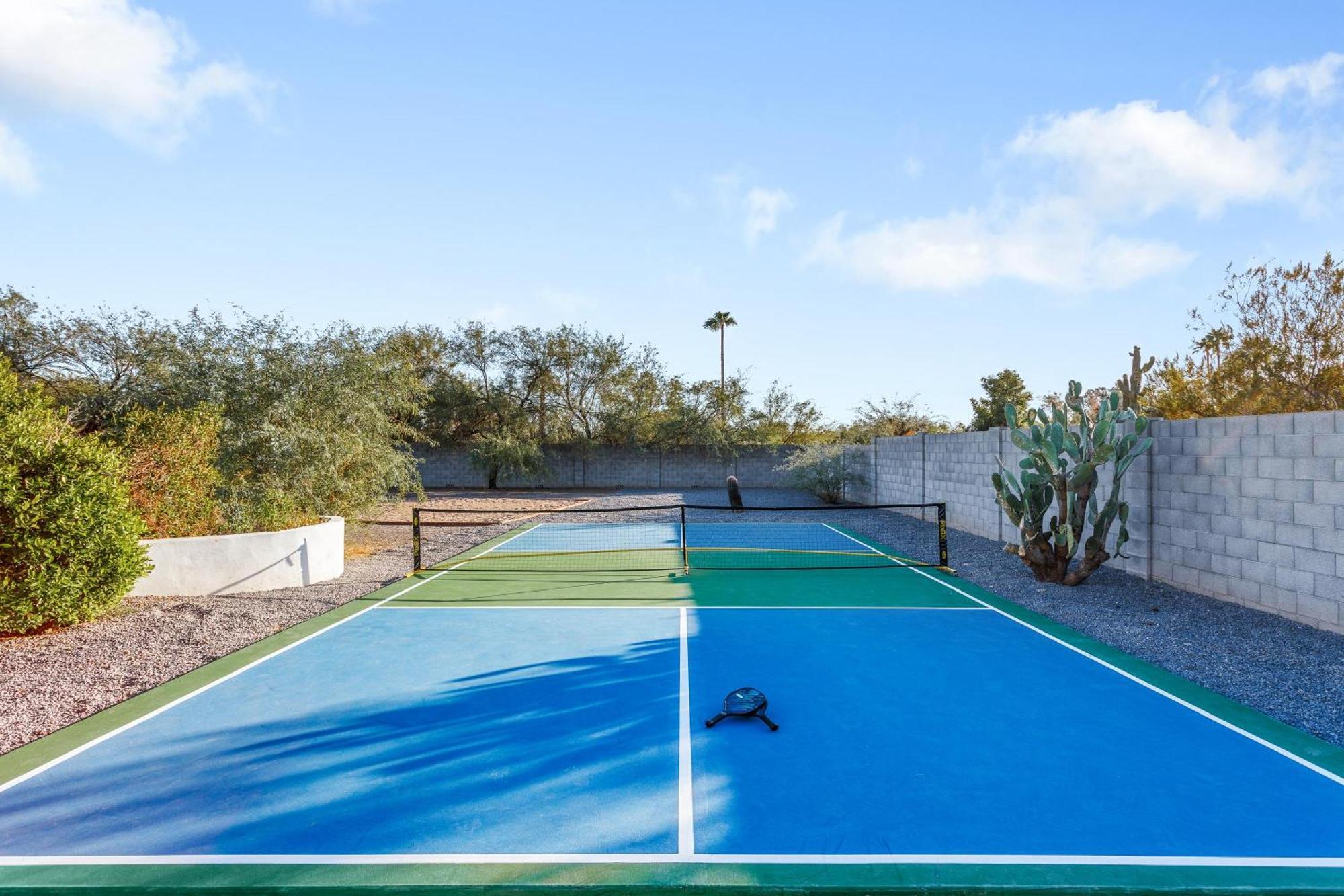 Holiday home Varsity-sports Courts- Pool- Volleyball - & More!